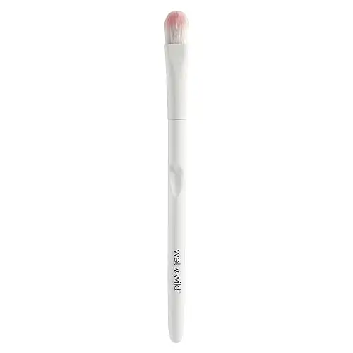 wet n wild Concealer Brush, Under Eye & Brow Blending for Large Max Coverage, Ergonomic Handle for Comfortable Precision Control , Cruelty-Free & Vegan